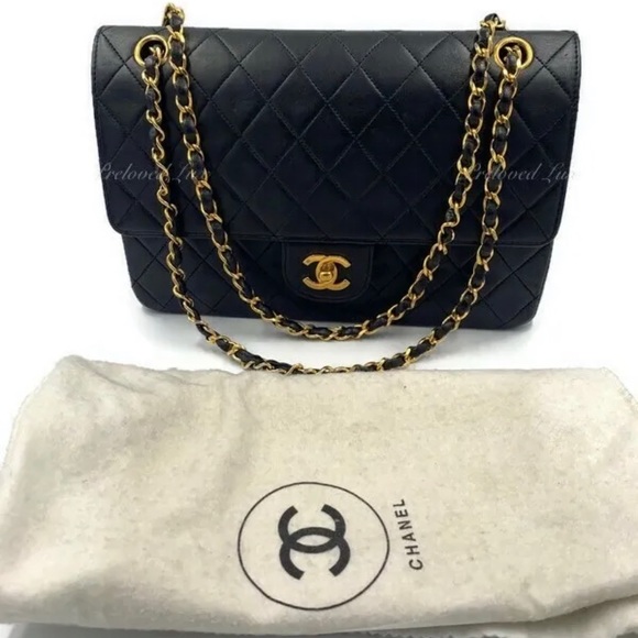 Authentic CHANEL Classic Lambskin Vintage Medium Large Flap Bag Black GHW - Picture 2 of 12